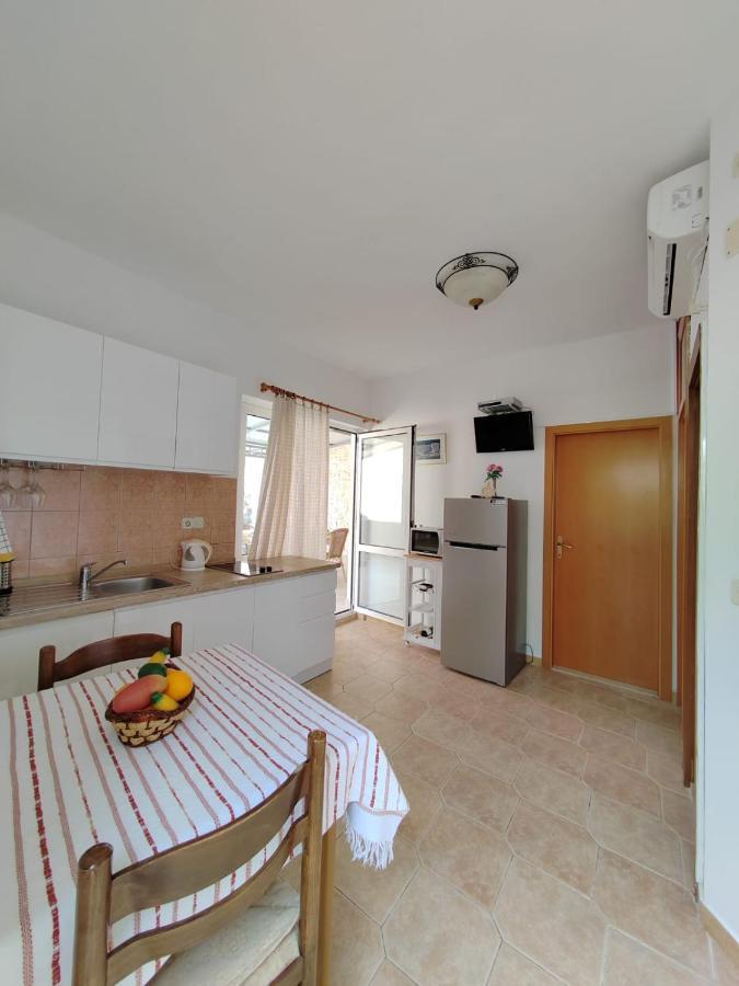 Apartments Turan Centrally Located With Free Parking 伊格拉恩 外观 照片