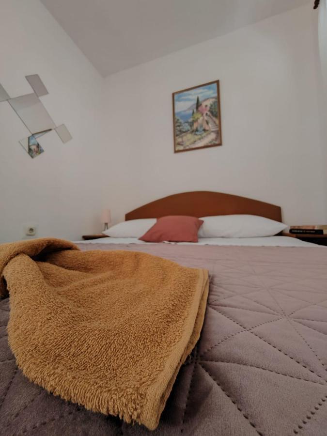 Apartments Turan Centrally Located With Free Parking 伊格拉恩 外观 照片