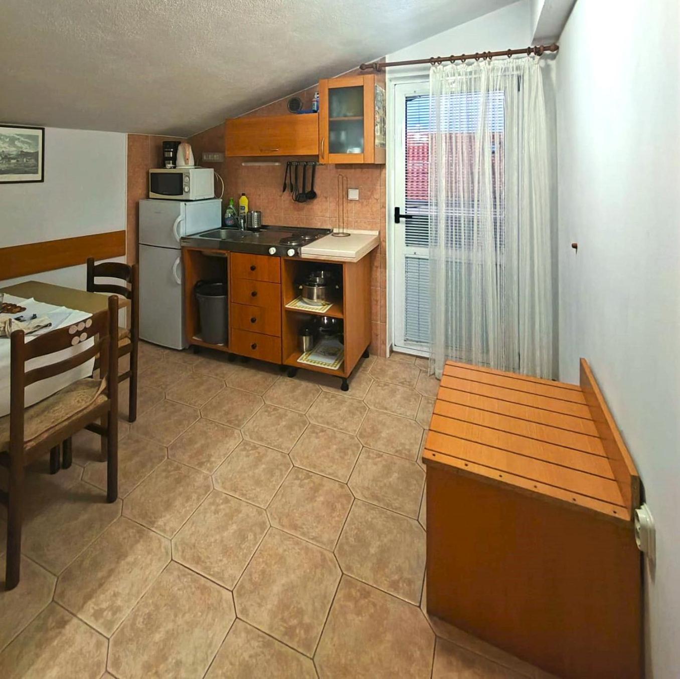 Apartments Turan Centrally Located With Free Parking 伊格拉恩 外观 照片